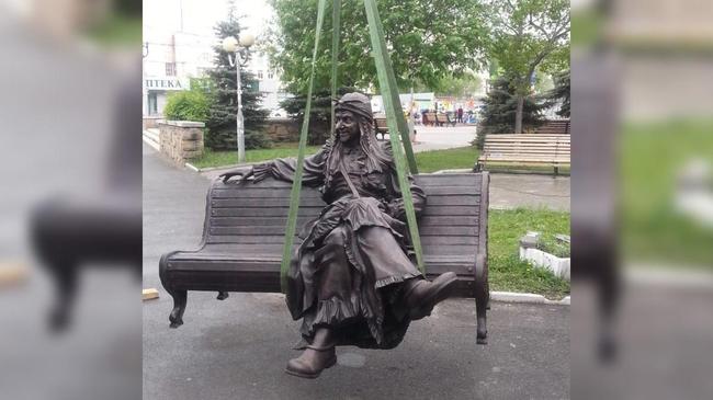 В Челябинске установят памятник Бабе Яге‍