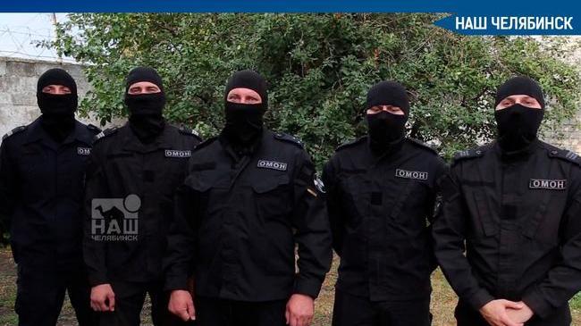 🙏🏻 «Будто бы спустились с неба». Пенсионерка с внуками выжила на пожаре, благодаря помощи бойцов Росгвардии.❗ Видео в источнике поста 👇🏻