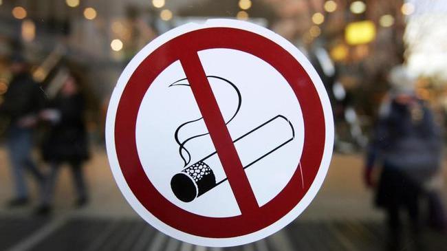 «За» или «против»: челябинцы высказались об идее штрафовать курильщиков