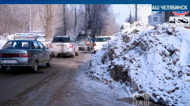 🅿⛄ В Челябинске парковки завалило снегом 