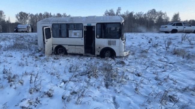 🚌 Под Челябинском иномарка врезалась в автобус