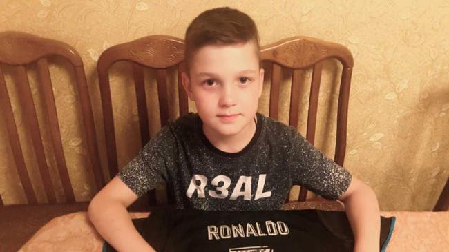 Мальчик из Челябинска, мечтавший встретиться с Криштиану Роналду, получил подарок от знаменитого футболиста