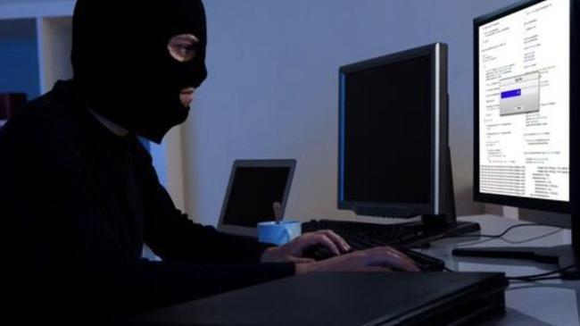 🧑‍💻 ФСБ задержала 20-летнего хакера из Челябинска