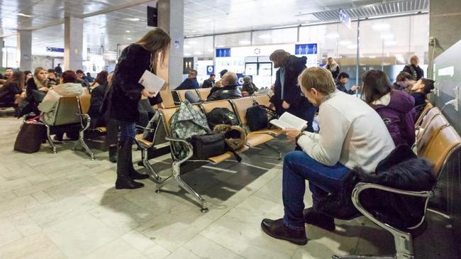 Челябинские туристы больше суток ждали вылета в Турцию