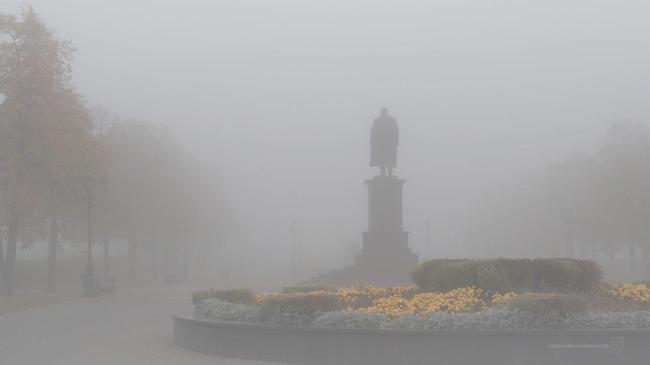 🍂 Атмосферный осенний туман. Расскажите, где в Челябинске красиво осенью?