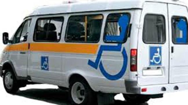 Инвалиды и ветераны Челябинска могут бесплатно ездить на «Социальном такси»