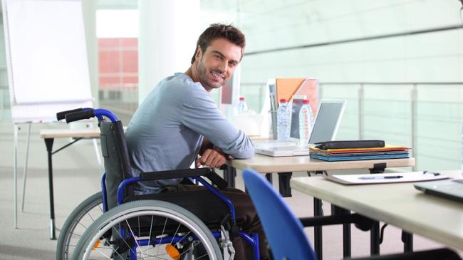 Гвардеец, менеджер, блогер: челябинским инвалидам сделают больше предложений о работе